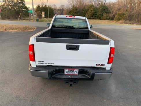 Used 2011 GMC Sierra 3500 W/T w/ Snow Plow Prep Package image 7