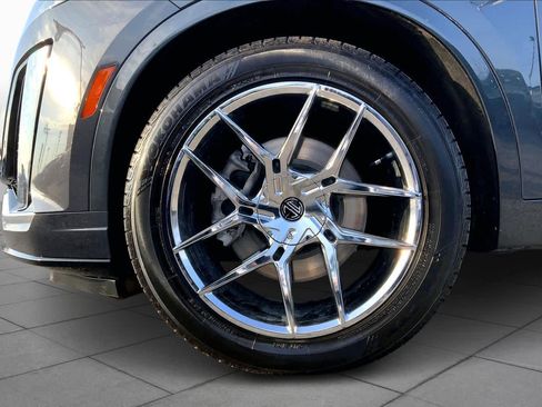 Used 2023 Cadillac XT6 Premium Luxury image 11