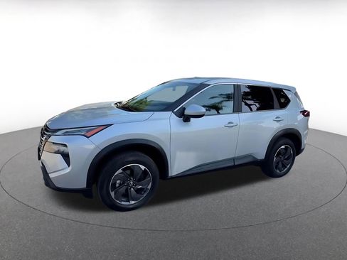Used 2025 Nissan Rogue SV FWD image 7