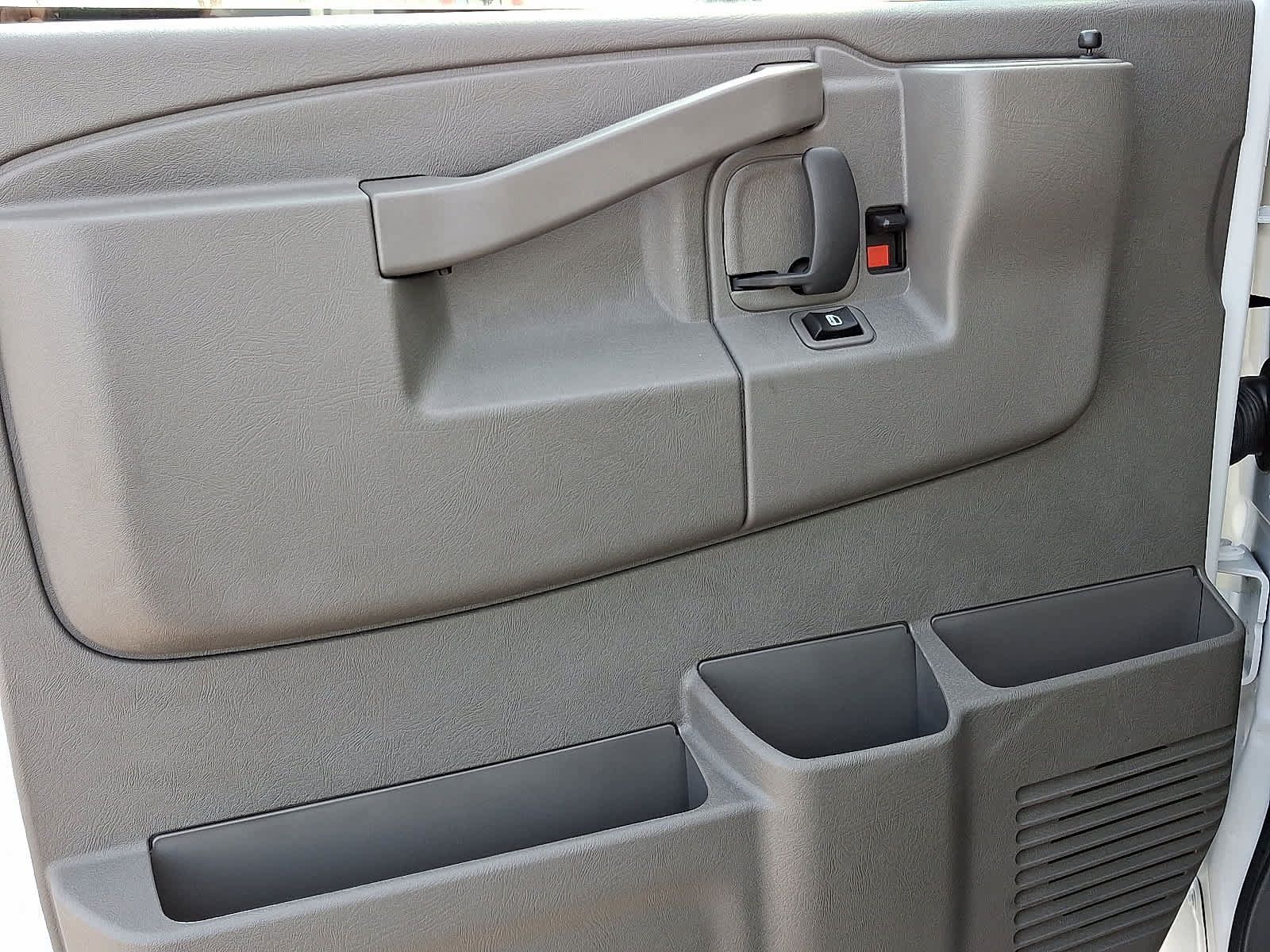 New 2025 Chevrolet Express 2500 w/ Driver Convenience Package RWD image 7
