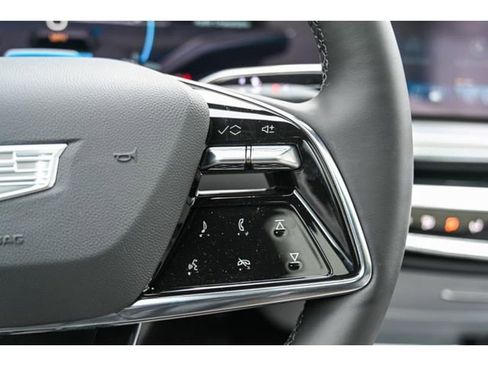 New 2026 Cadillac Lyriq Luxury image 25