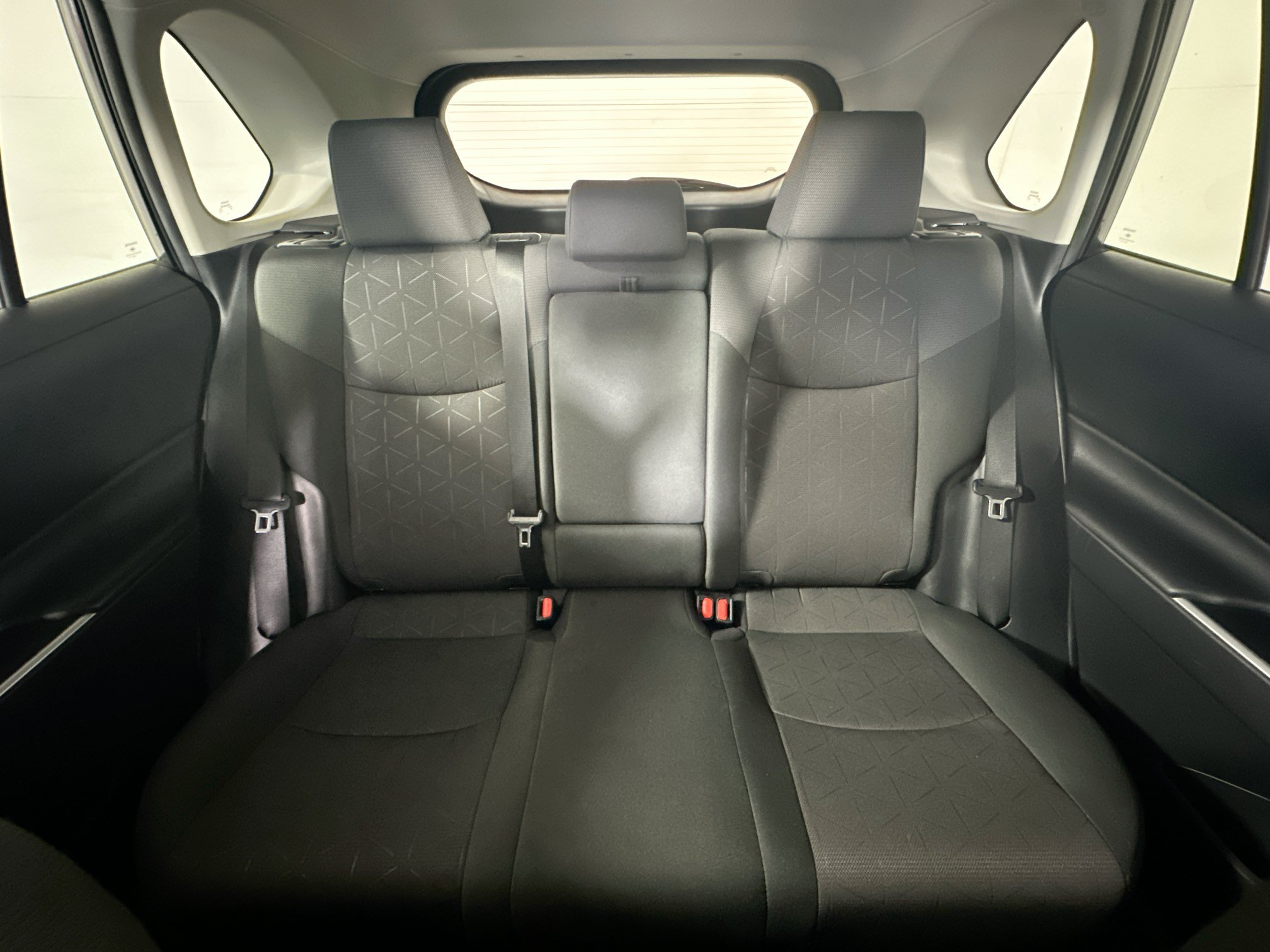 Used 2024 Toyota RAV4 XLE w/ Convenience Package FWD image 30