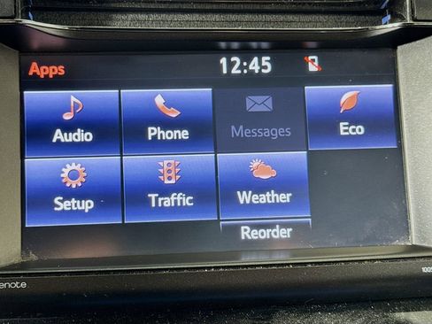 Used 2018 Toyota RAV4 SE w/ Power Extra Value Package image 18