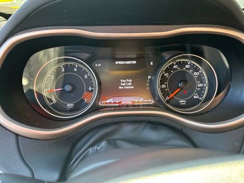 Used 2015 Jeep Cherokee Limited FWD image 25