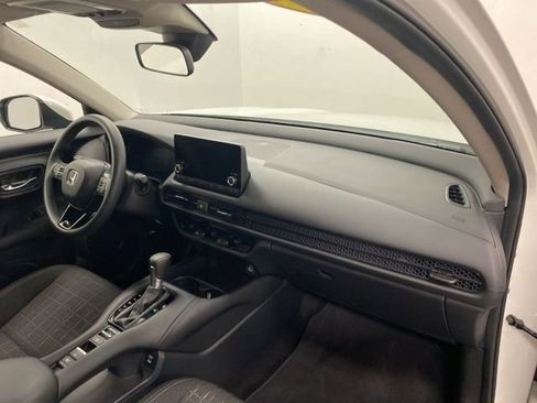 Certified 2024 Honda HR-V LX image 21