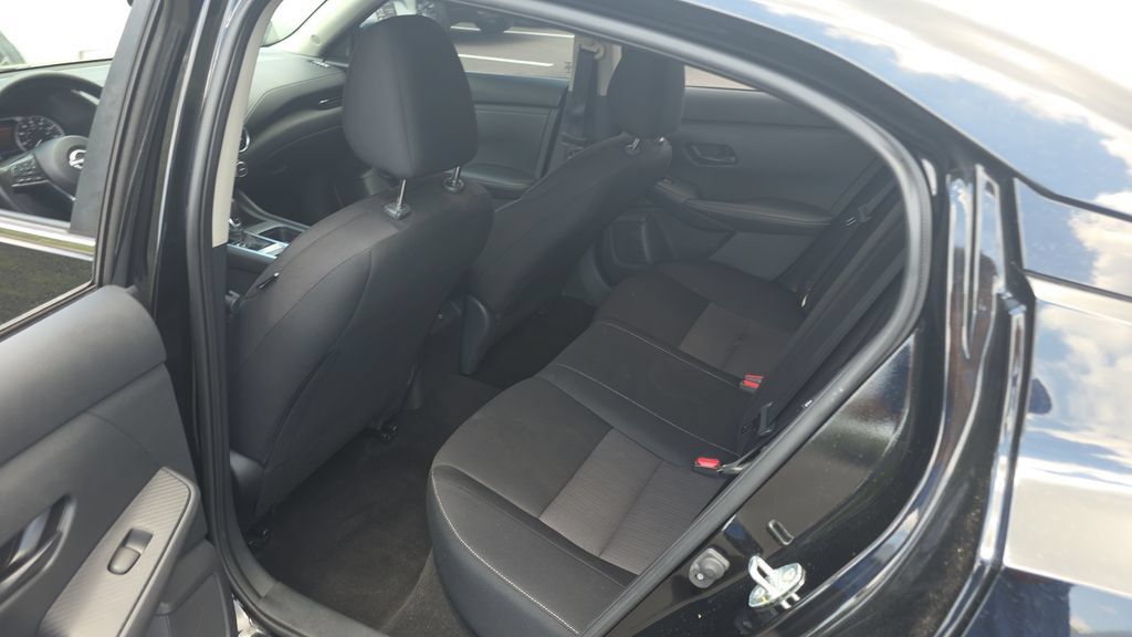 Used 2024 Nissan Sentra SV w/ All-Weather Package FWD image 22