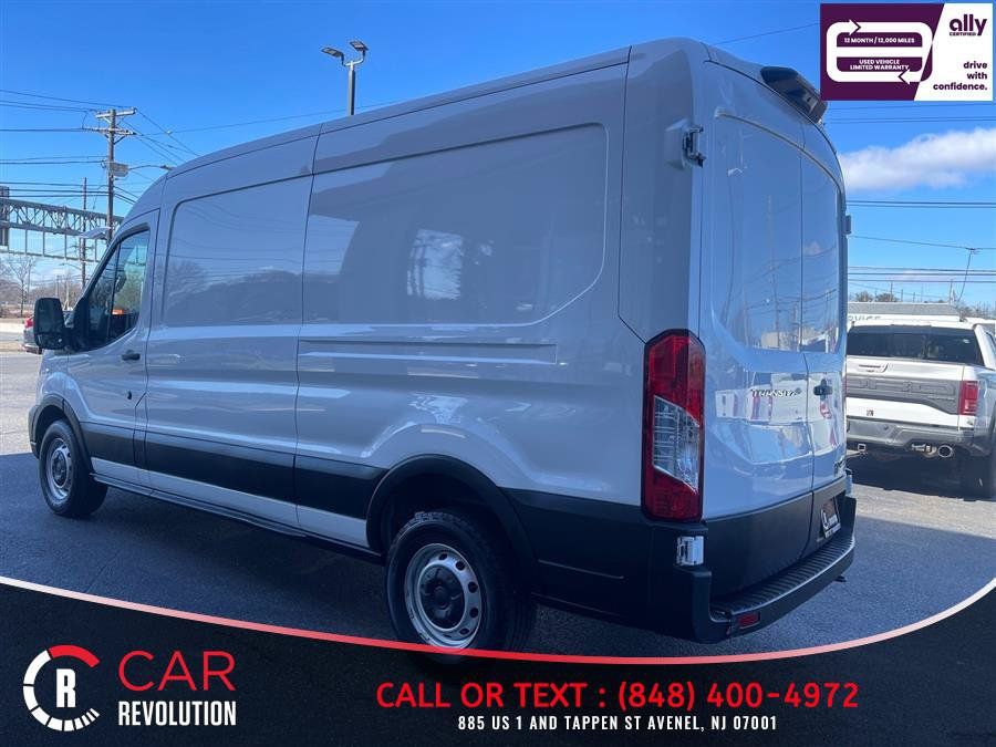 Used 2023 Ford Transit 250 Medium Roof w/ Load Area Protection Package RWD image 5