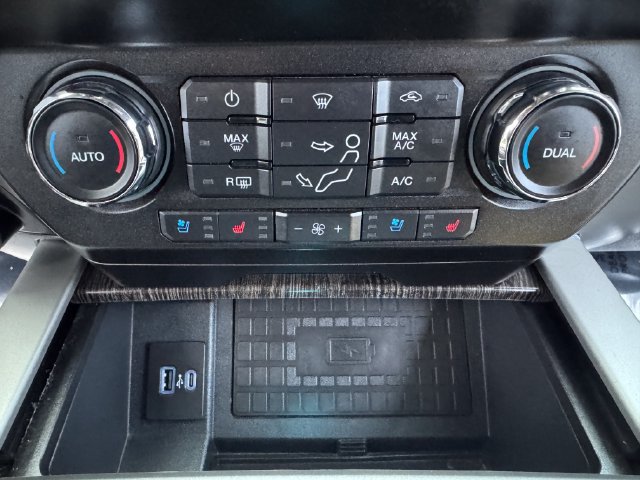 Used 2021 Ford F350 Lariat AWD/4WD image 31