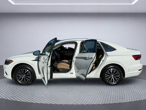 Used 2019 Volkswagen Jetta SEL FWD image 11