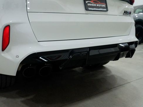 Used 2021 BMW X5 M w/ Competition Package image 12