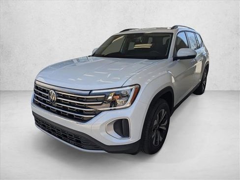 New 2026 Volkswagen Atlas SE image 1