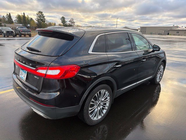 Used 2018 Lincoln MKX Reserve AWD/4WD image 5