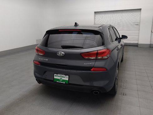 Used 2018 Hyundai Elantra GT Sport FWD image 7