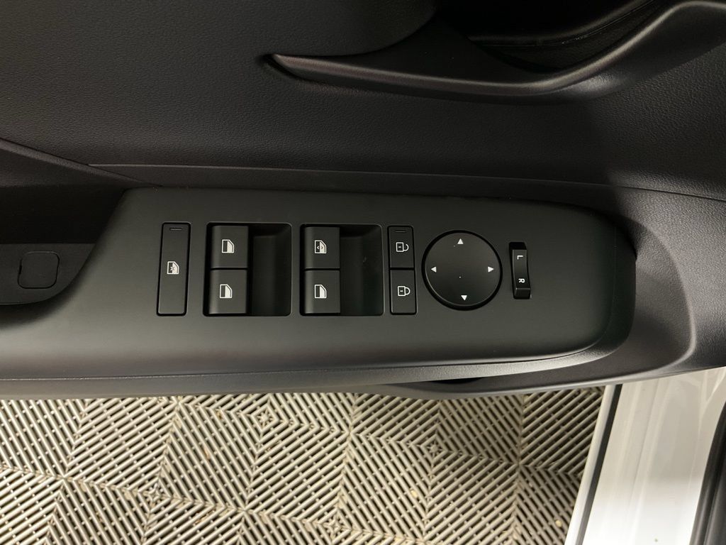 New 2025 Hyundai Kona SEL FWD image 20