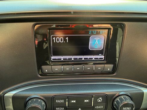 Used 2015 Chevrolet Silverado 1500 LT image 30