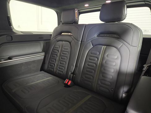 Used 2023 Rivian R1S Adventure AWD/4WD image 22