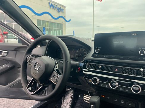 New 2026 Honda Civic Sport image 30