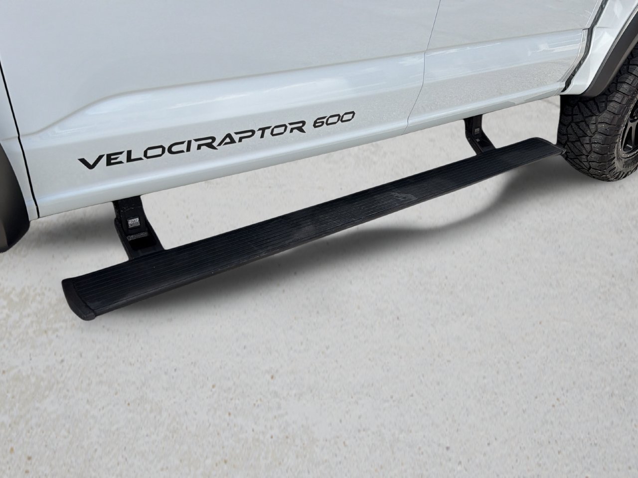 Used 2022 Ford F150 Raptor w/ Equipment Group 801A High AWD/4WD image 10
