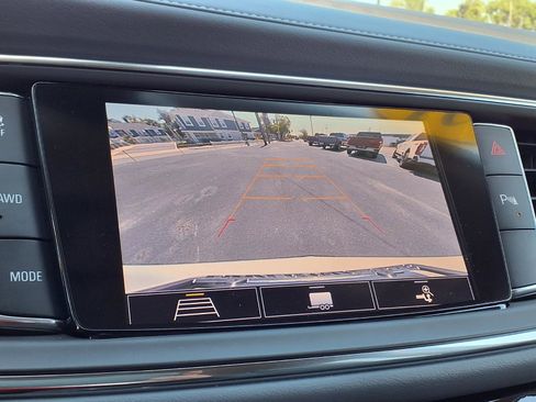 Used 2021 Buick Enclave Essence w/ Sport Touring Edition AWD/4WD image 11