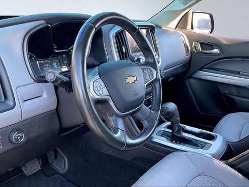 Used 2018 Chevrolet Colorado LT w/ LT Convenience Package image 14