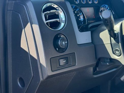 Used 2012 Ford F150 XLT w/ XLT Chrome Pkg RWD image 8