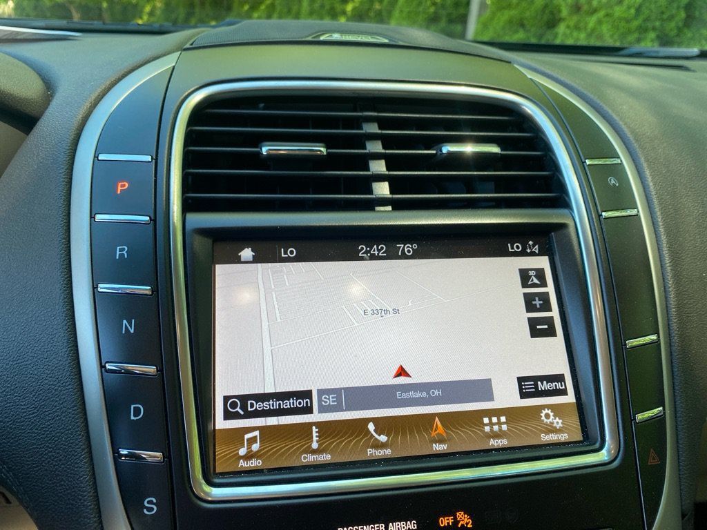 Used 2019 Lincoln Nautilus Reserve AWD/4WD image 15