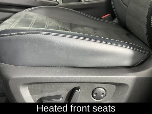 Used 2024 Mitsubishi Outlander SE image 18