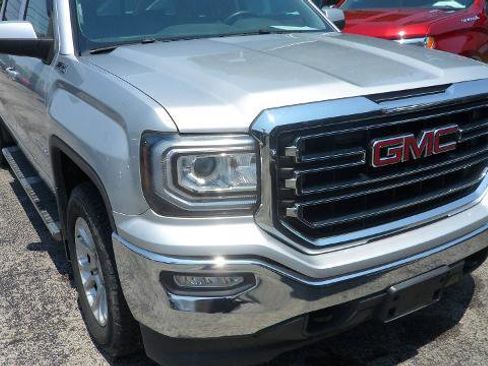 Used 2016 GMC Sierra 1500 SLE w/ SLE Value Package image 2