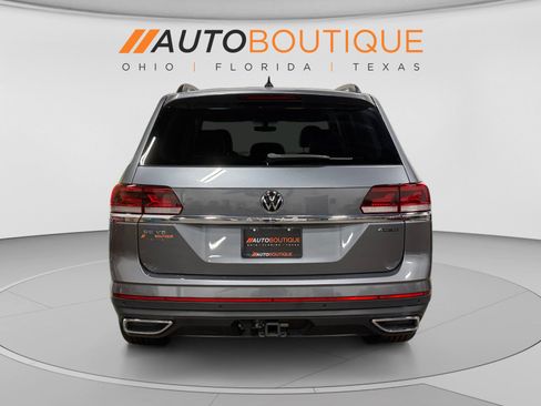 Used 2023 Volkswagen Atlas SE AWD/4WD image 4