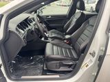 Used 2017 Volkswagen GTI SE image 5