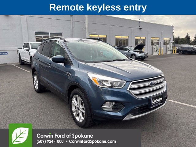 Used 2018 Ford Escape SE AWD/4WD image 4