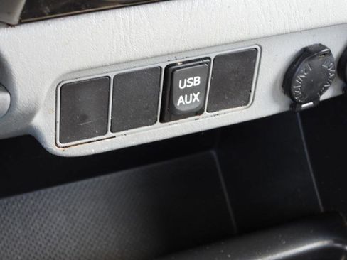 Used 2012 Toyota Tacoma PreRunner w/ SR5 Pkg image 58