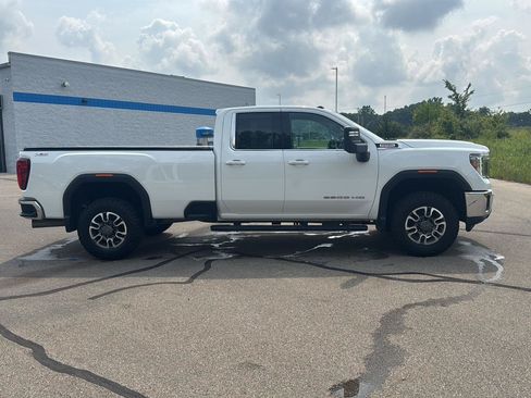 Used 2022 GMC Sierra 2500 SLE w/ SLE Convenience Package AWD/4WD image 6