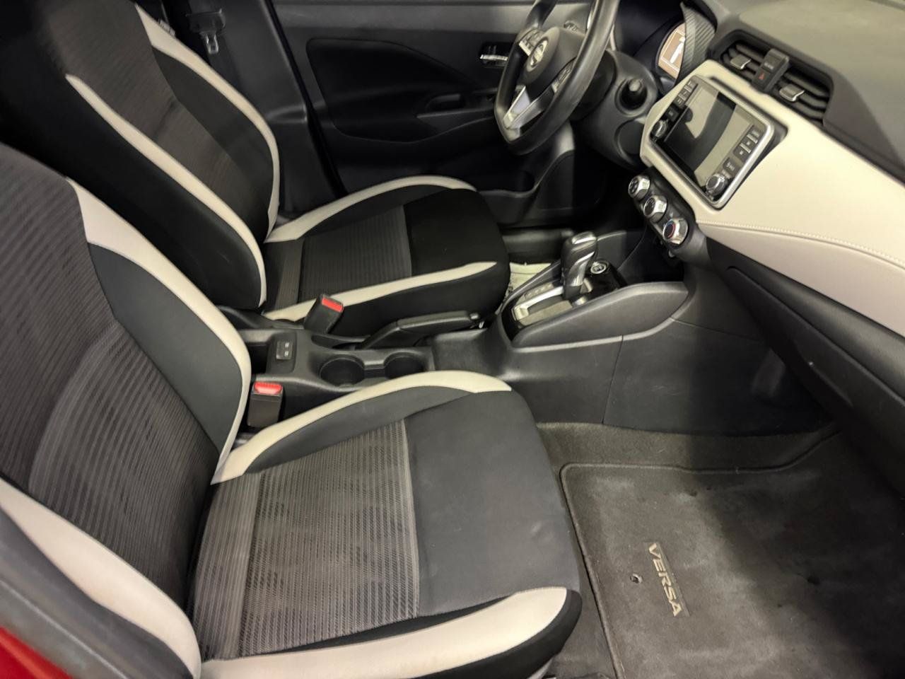 Used 2021 Nissan Versa SV FWD image 13