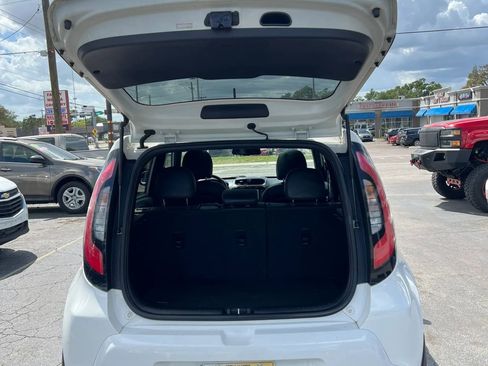 Used 2015 Kia Soul ! w/ Sun & Sound Package image 20
