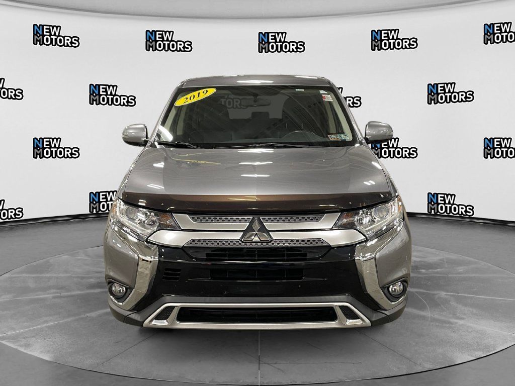 Used 2019 Mitsubishi Outlander SE AWD/4WD image 8
