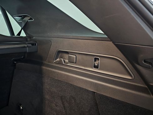 Certified 2024 Mercedes-Benz GLE 53 AMG 4MATIC image 24