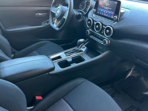 Used 2023 Nissan Sentra SV FWD image 17