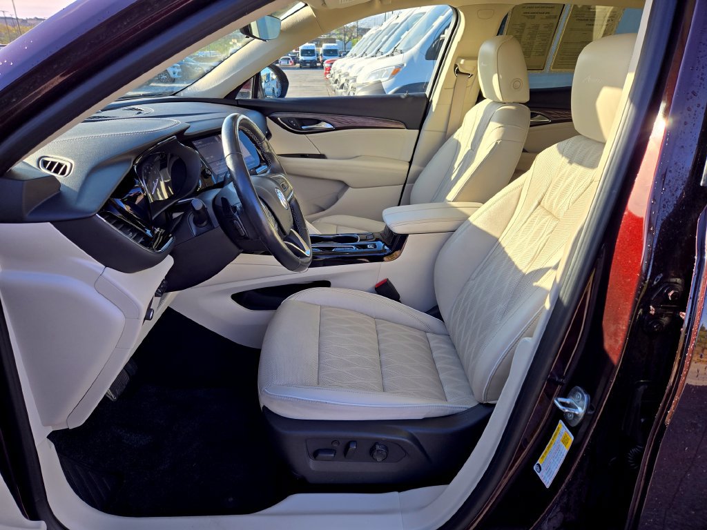 Used 2021 Buick Envision Avenir w/ Technology Package II FWD image 15