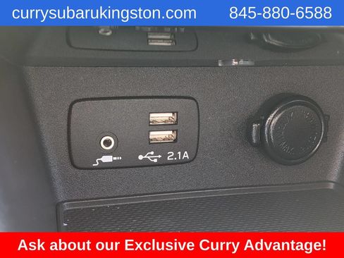 Used 2023 Subaru Forester Premium AWD/4WD image 26