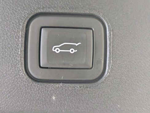 Used 2024 Cadillac Lyriq Sport image 51