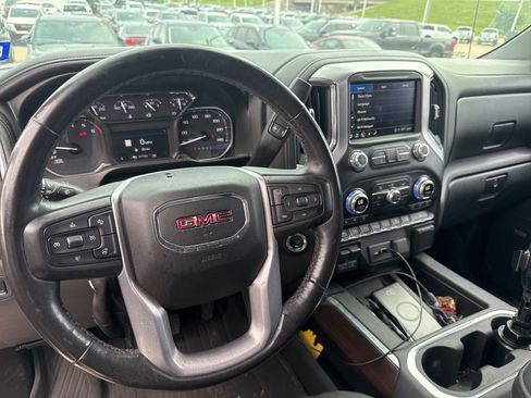 Used 2021 GMC Sierra 1500 SLT AWD/4WD image 22