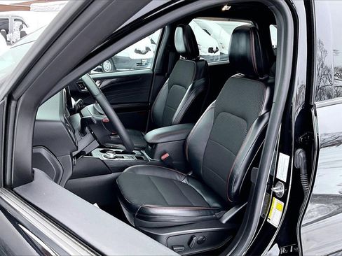 Certified 2023 Ford Escape ST-Line image 24