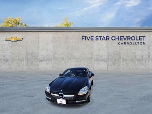 Used 2015 Mercedes-Benz SLK 250 image 3