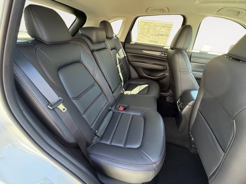 New 2025 MAZDA CX-5 Carbon Edition image 18