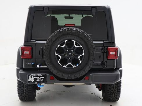 Used 2023 Jeep Wrangler Unlimited Rubicon 4xe w/ Cold Weather Group AWD/4WD image 8