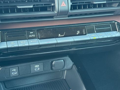 New 2026 Toyota Prius Plug-In Hybrid image 23