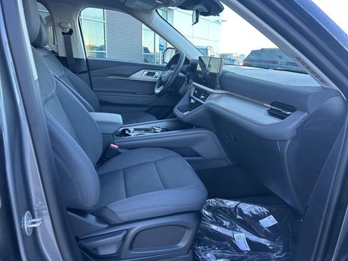 New 2026 Ford Explorer Active image 10