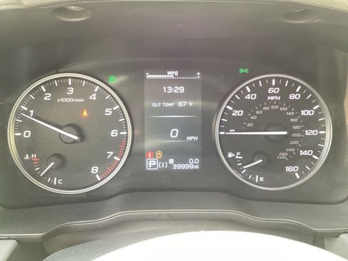 Used 2024 Subaru Crosstrek 2.0i Premium image 31