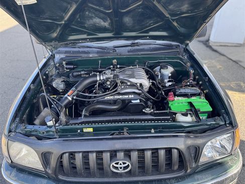 Used 2003 Toyota Tacoma 4x4 Xtracab V6 image 40